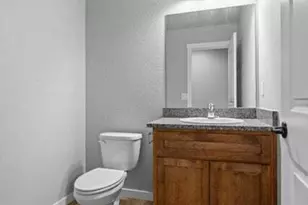 [Address not provided], Central Point, OR 97502 - Photo 10