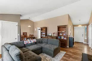 1934 SW 28th Ct, Redmond, OR 97756 - Photo 12