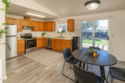 3217 SW Quartz Avenue, Redmond, OR 97756 - Photo 6