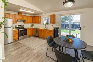 3217 SW Quartz Ave, Redmond, OR 97756 - Photo 6