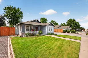 722 NE Stoneridge Loop, Prineville, OR 97754 - Photo 2