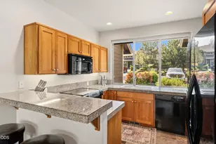 718 Sage Country Ct, Redmond, OR 97756 - Photo 6