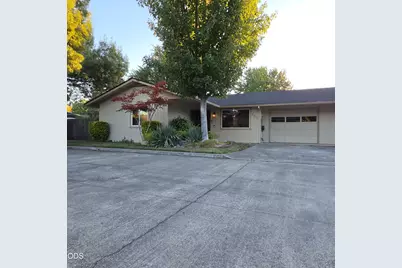 632 SW Sunwood Way, Grants Pass, OR 97526 - Photo 12