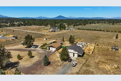 67050 Gist Road, Bend, OR 97703 - Photo 48