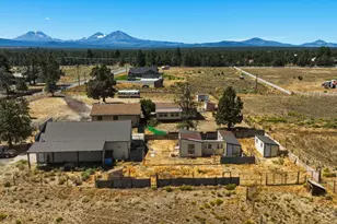 67050 Gist Rd, Bend, OR 97703 - Photo 50