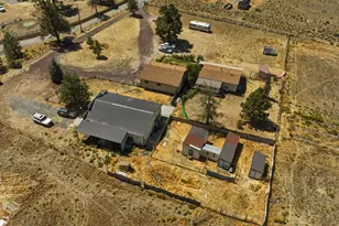 67050 Gist Rd, Bend, OR 97703 - Photo 46