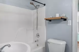 512 Austin St, Medford, OR 97501 - Photo 14