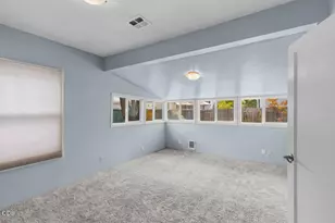 512 Austin St, Medford, OR 97501 - Photo 16