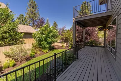 60970 Woods Valley Place, Bend, OR 97702 - Photo 36