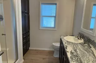 333 Mountain View Dr, Talent, OR 97540 - Photo 12