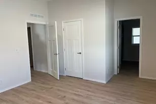 333 Mountain View Dr, Talent, OR 97540 - Photo 10