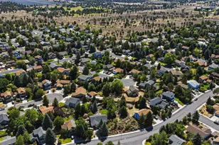 3138 NE Richmond Ct, Bend, OR 97701 - Photo 58