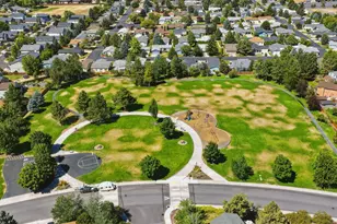 3138 NE Richmond Ct, Bend, OR 97701 - Photo 60