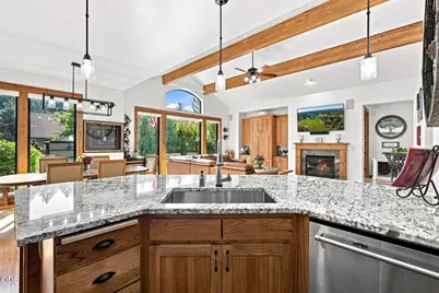 60822 Cobblestone Place, Bend, OR 97702 - Photo 14