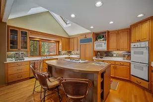 17685 Warbler W Ln, Sunriver, OR 97707 - Photo 16