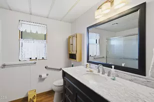 1055 N 5th St, Jacksonville, OR 97530 - Photo 14