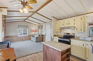 1055 N 5th St, Jacksonville, OR 97530 - Photo 4