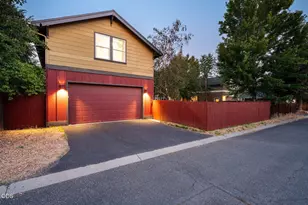 1235 NW Fort Clatsop St, Bend, OR 97703 - Photo 50