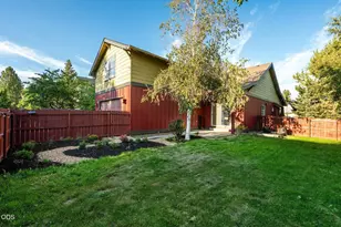 1235 NW Fort Clatsop St, Bend, OR 97703 - Photo 48