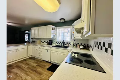 1814 Carlson Drive, Klamath Falls, OR 97603 - Photo 22