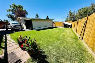 1814 Carlson Dr, Klamath Falls, OR 97603 - Photo 14