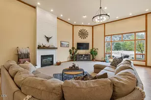 9110 Ben Kerns Rd, Klamath Falls, OR 97601 - Photo 14