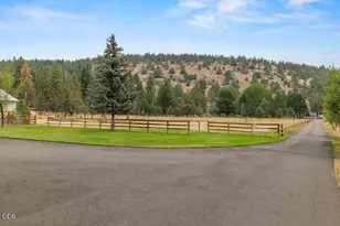 9110 Ben Kerns Rd, Klamath Falls, OR 97601 - Photo 56