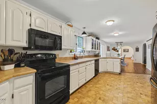 9110 Ben Kerns Rd, Klamath Falls, OR 97601 - Photo 24