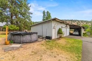 9110 Ben Kerns Rd, Klamath Falls, OR 97601 - Photo 68
