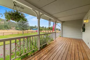 9110 Ben Kerns Rd, Klamath Falls, OR 97601 - Photo 8