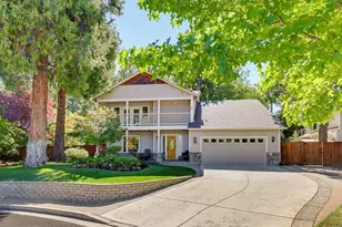 1075 Anglers Pl, Shady Cove, OR 97539 - Photo 2