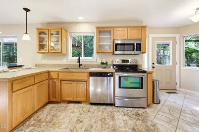 1075 Anglers Place, Shady Cove, OR 97539 - Photo 22