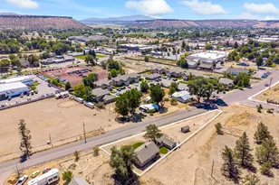 2251 NE Laughlin Rd, Prineville, OR 97754 - Photo 30