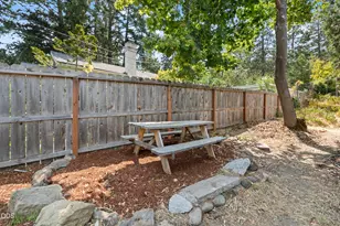 685 Beach St, Ashland, OR 97520 - Photo 30