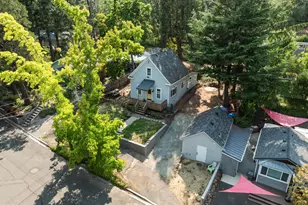 685 Beach St, Ashland, OR 97520 - Photo 2