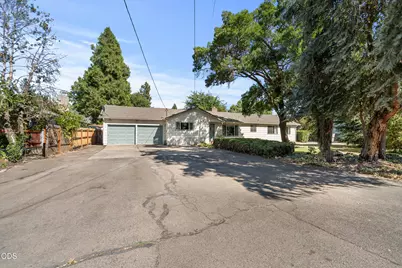 1320 Covina Avenue, Medford, OR 97504 - Photo 1