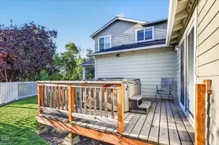 207 Maxwell Pl, Central Point, OR 97502 - Photo 28