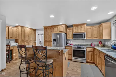207 Maxwell Place, Central Point, OR 97502 - Photo 10