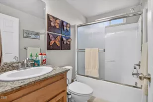 207 Maxwell Pl, Central Point, OR 97502 - Photo 22