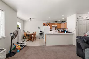 501 Briarwood Dr, Central Point, OR 97502 - Photo 6