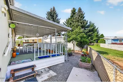 3431 S Pacific Highway #SPC 105, Medford, OR 97501 - Photo 24