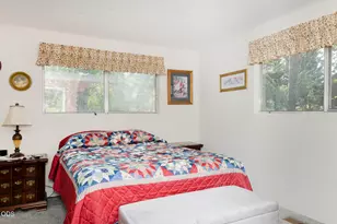 301 Lloyd Dr, Grants Pass, OR 97526 - Photo 18