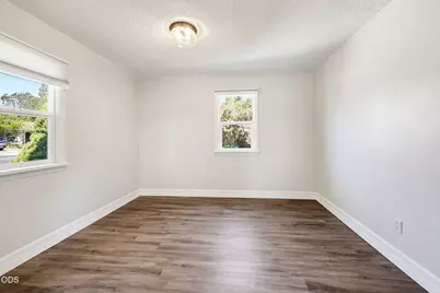 1327 NW Washington Boulevard, Grants Pass, OR 97526 - Photo 20