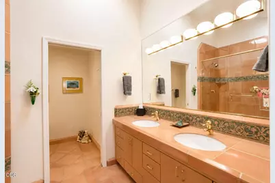 155 Scenic Drive, Ashland, OR 97520 - Photo 22