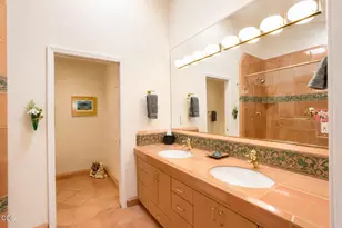 155 Scenic Dr, Ashland, OR 97520 - Photo 22