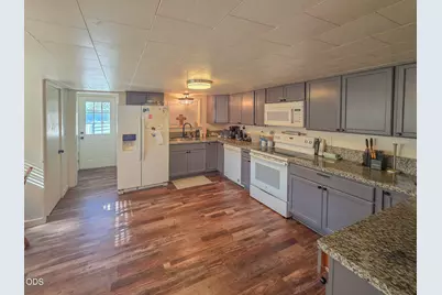 3757 Russell Road, Grants Pass, OR 97526 - Photo 16
