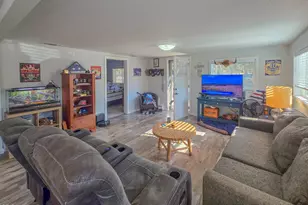3757 Russell Rd, Grants Pass, OR 97526 - Photo 4