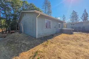 3757 Russell Rd, Grants Pass, OR 97526 - Photo 48