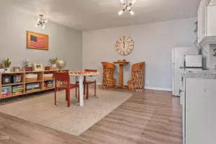 1941 NE Desert Ct, Bend, OR 97701 - Photo 34