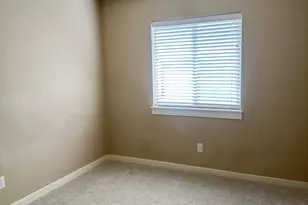 61101 SE Sydney Harbor Dr, Bend, OR 97702 - Photo 24